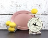 Decorative Kitchen Scale Hanson Adjustable Cream Rusty
