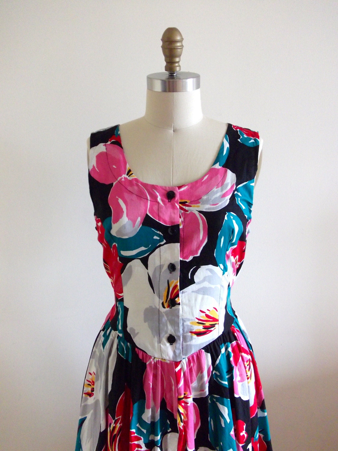 Floral Picnic Dress /// 70's Vintage