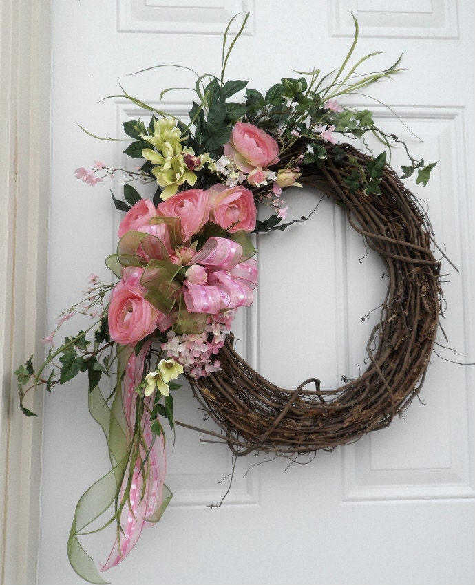 Oval Pink Ranunculus Spring Summer Wreath