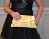 Bridesmaid Clutches for 7 - Bridesmaid Bags - Set of 7 Clutches - Bridesmaid Gifts - YOUR CHOICE of Fabrics (10% discount) - Personalized