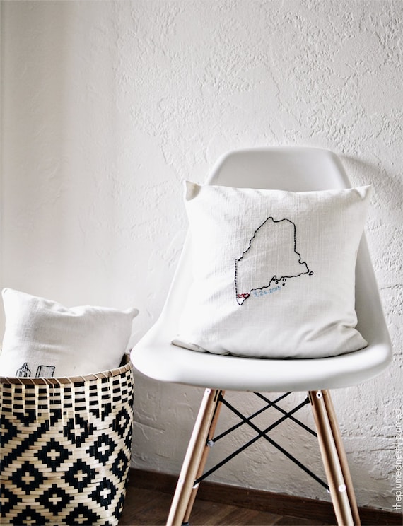Hand-Embroidered Accent Pillow Cover - Custom State Wedding Pillow - Bespoke Cushion