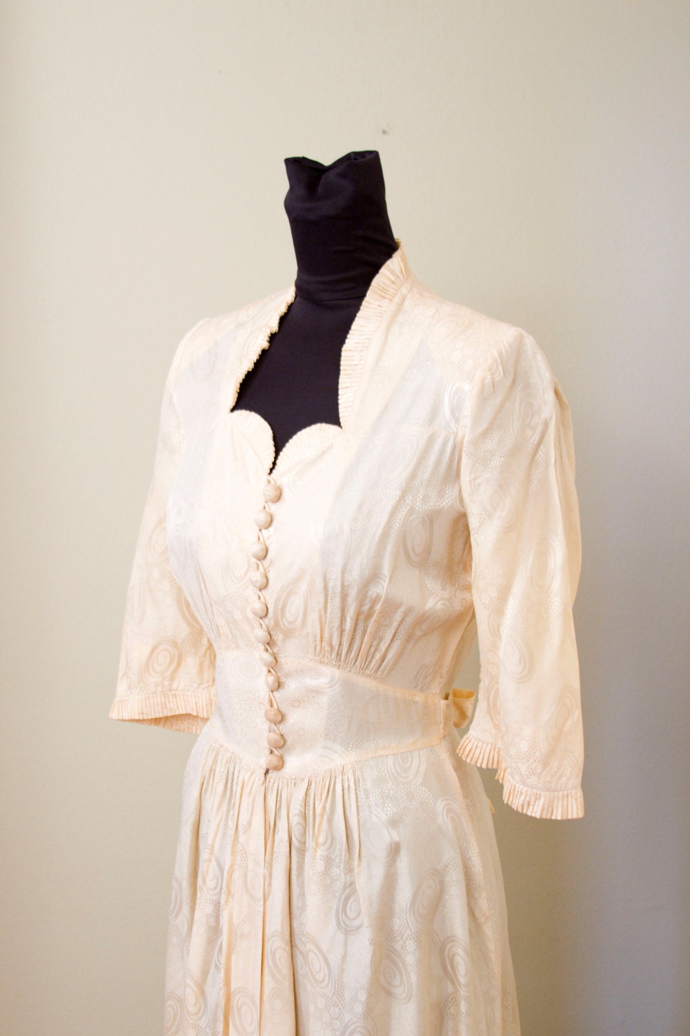 1940's Dress // Champagne Evening Dress by Hobert