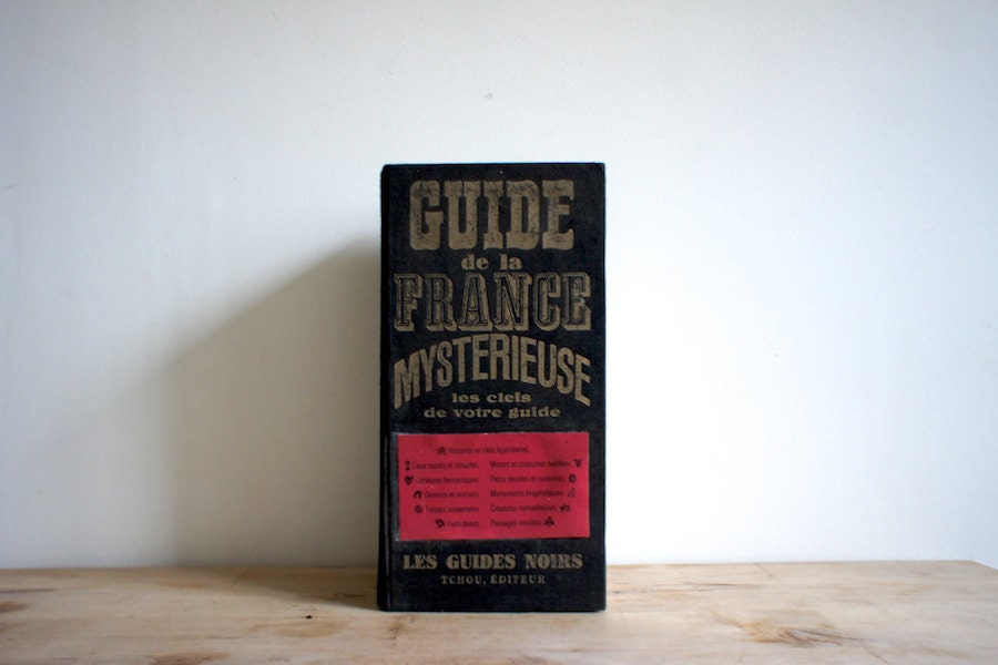 Vintage French Book // Mysterious France // 1964 // Red Black Gold // Vintage book // Spooky Gothic // library book shelf