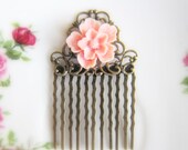 Pink Wedding Comb Pink Flower Hair Comb Shabby Chic Bridal Hair Comb Bride Head Piece Bridesmaid Gift Spring Summer Fall Wedding Blush Pink