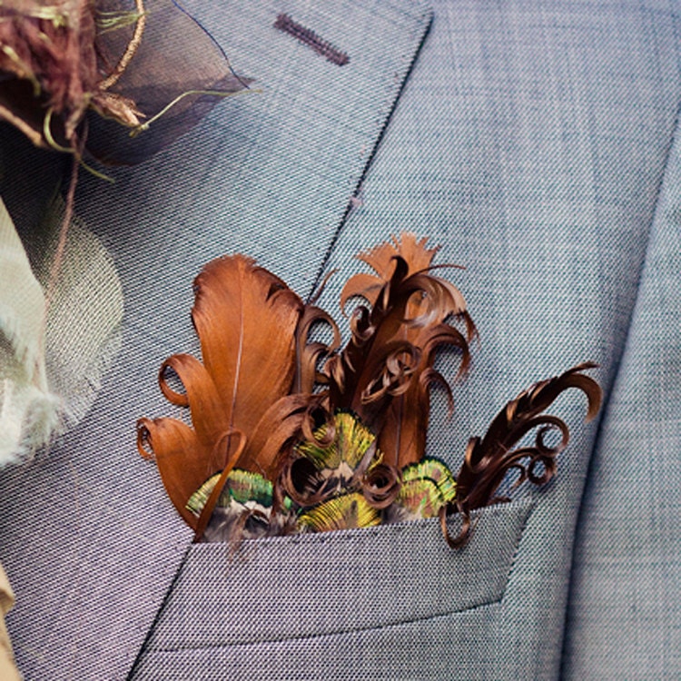 Feather Pocket Square
