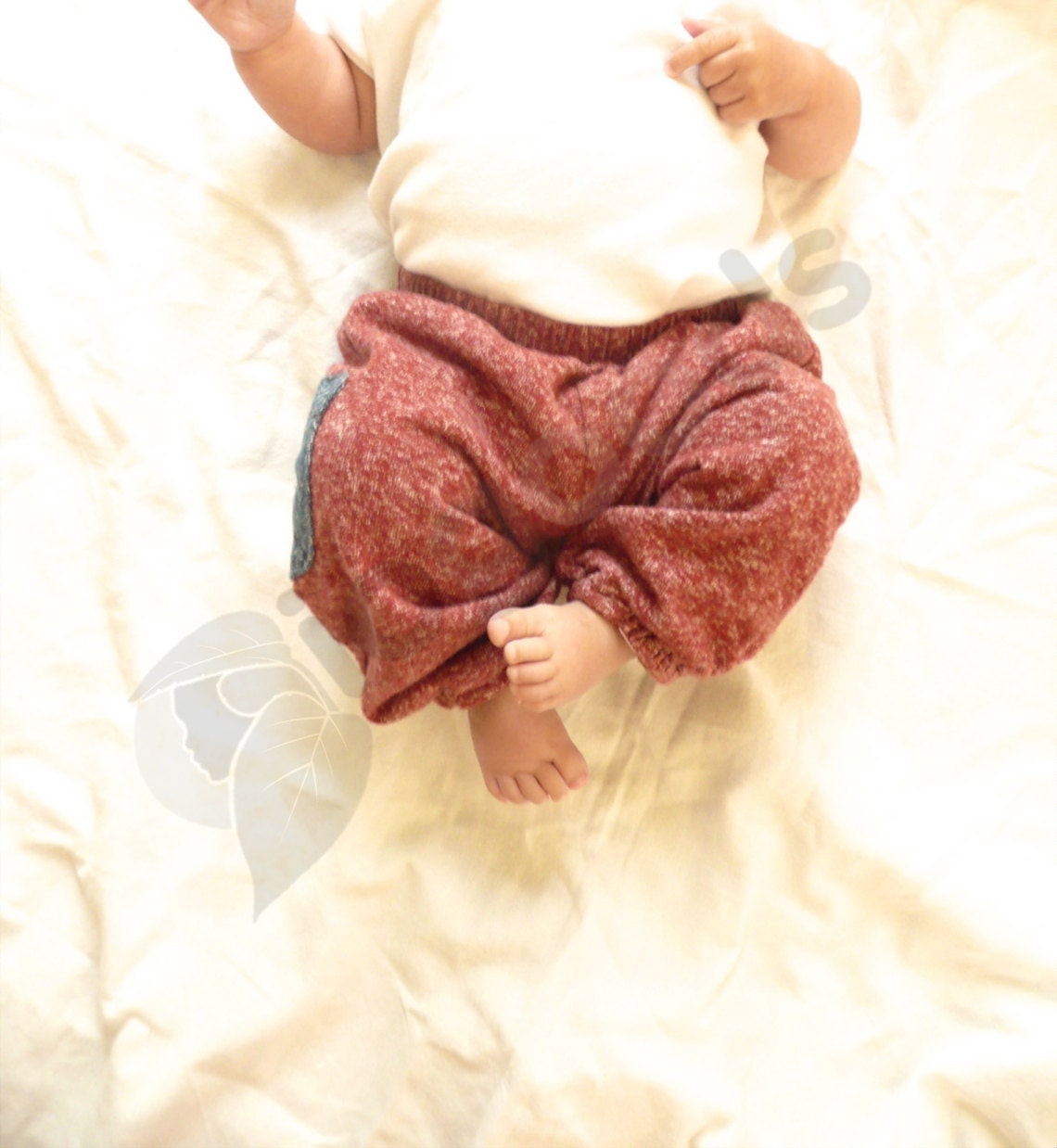 Organic and Hemp Baby NO-sweat pants, in Red or Blue