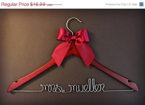 ON SALE Bridesmaid gifts, Bridesmaid Gift Sets, Bridal Party Gift, Gift for Bridesmaids- Bridal Hangers, Personalized Hanger, Custom Hanger