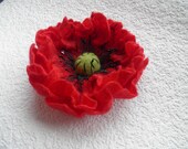 Red Poppy brooch / red / Wool Flowers Felted Brooch/Wedding / gift idea for her /  under 25/ Ready to ship