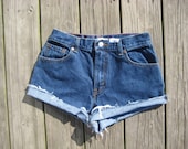 Vintage Levi Strauss high waisted cuffed cutoffs medium wash size 8