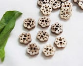 10pcs Wood Buttons Flower Design Sewing Button Children Bottons 10mm b19