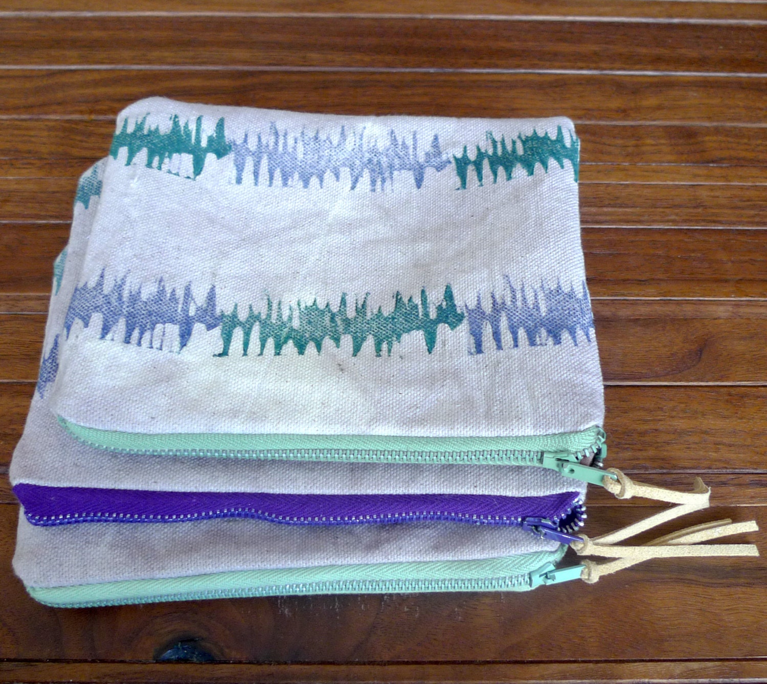 Static Print Faded Purple Hand Printed and Hand Dyed Zip Pouch Bag