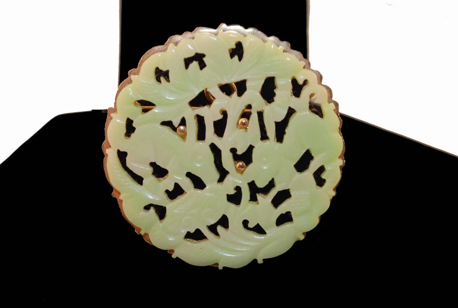 Hobe Asian-Style Resin Brooch - Pendant