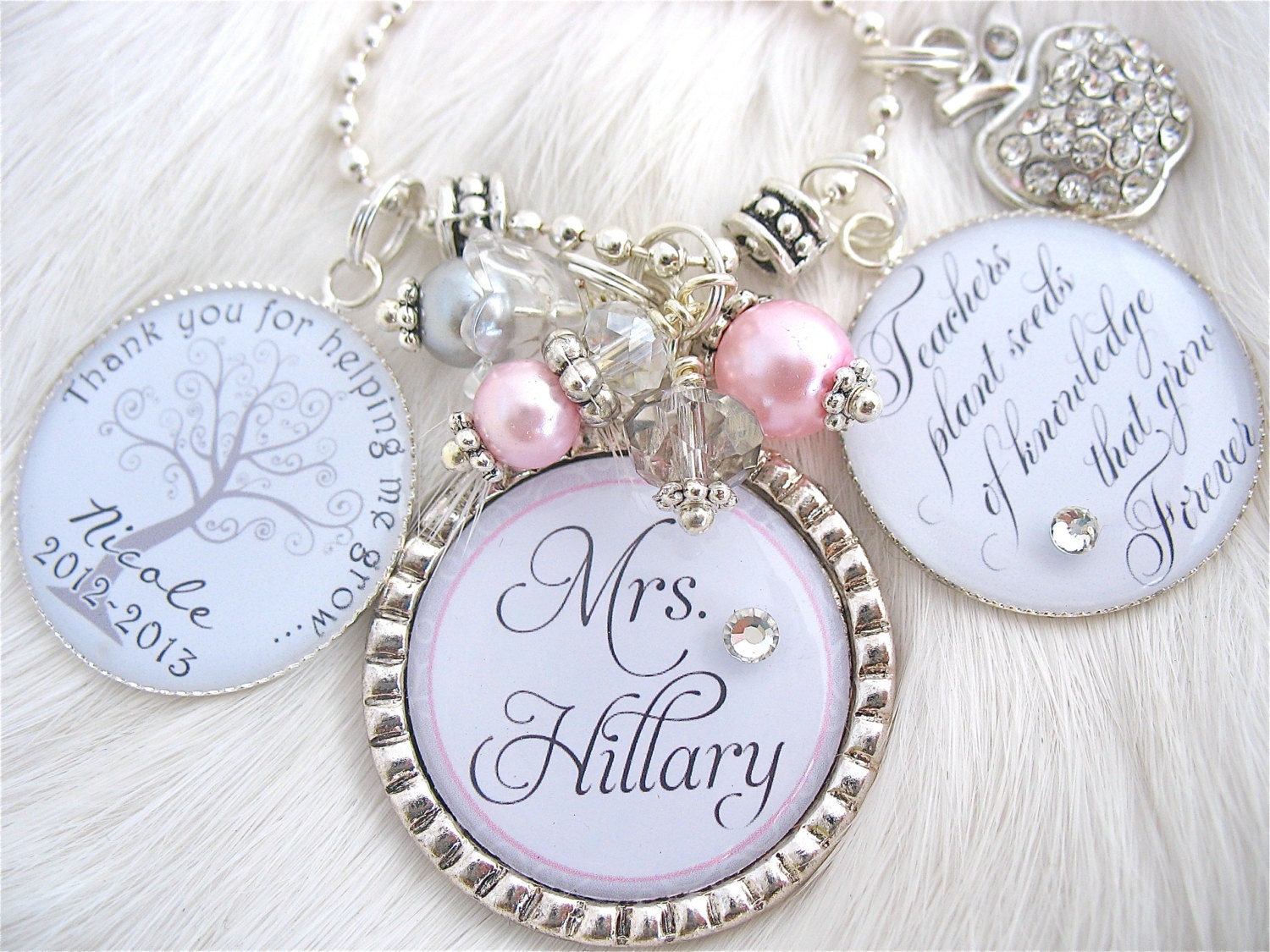 TEACHER GIFT Personalized Thank you for Helping me grow Pink Grey Keychain Necklace, Daycare gift Mother grandmother Teachers Gift Present