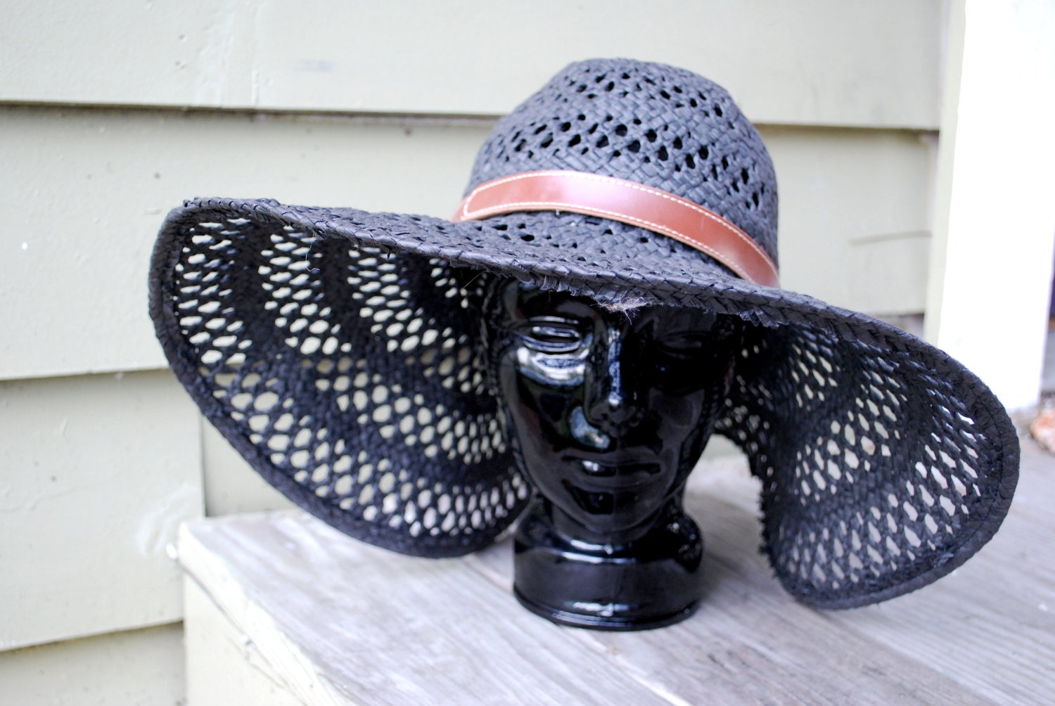Vintage // Huge Floppy Woven Straw Hat // Leather // 70's Boho Hippie Gypsy // Black Oversized Hat