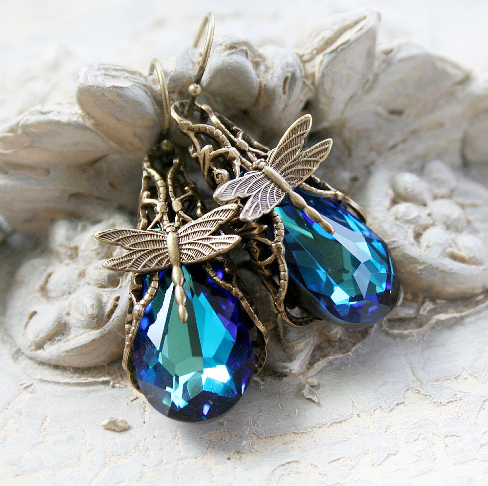 WATER DANCE romantic Victorian filigree wrapped crystal dragonfly earrings, free gift boxing