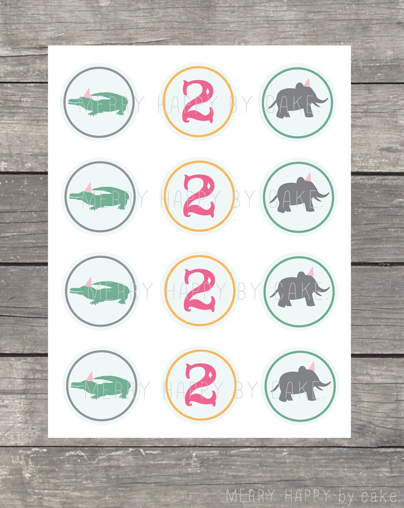 Two at the Zoo 2 inch Circle Tags - Boy or Girl