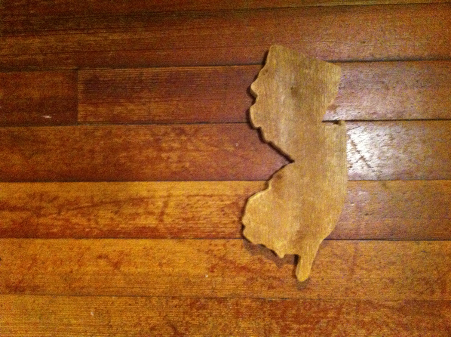 Jersey Cutout in reclaimed rough cut cedar