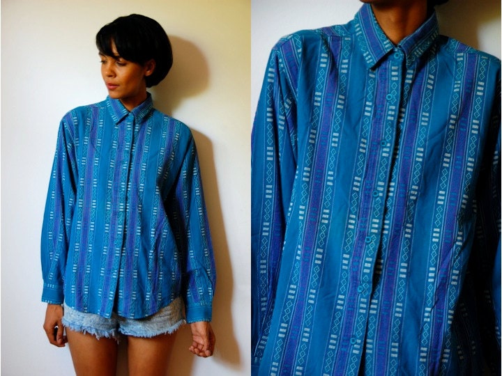 Vtg Blue Tribal Print Button Down LS Cotton Shirt