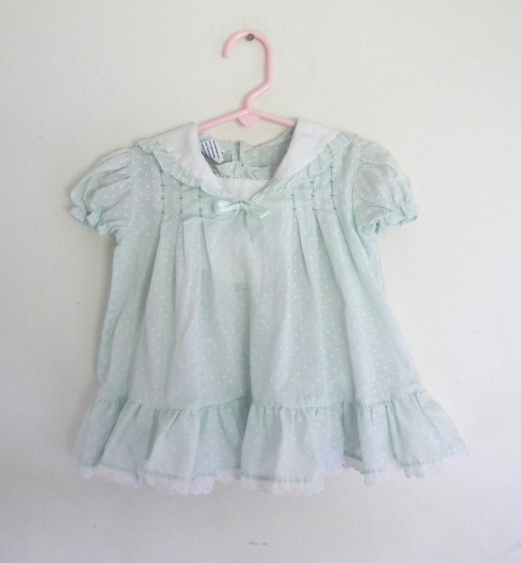 Vintage Bbay Dress, Smocked Baby Dress, Dotted Swiss by Polly Flinders size 18 Months