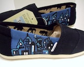New York Custom painted TOMS Shoes NYC