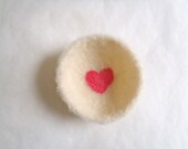 Ring bowl, felted wedding bowl with pink heart