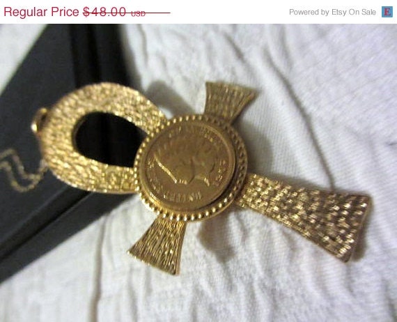 1907 Indian Head Cent Pendant Cross Necklace 1960s Vintage Jewelry