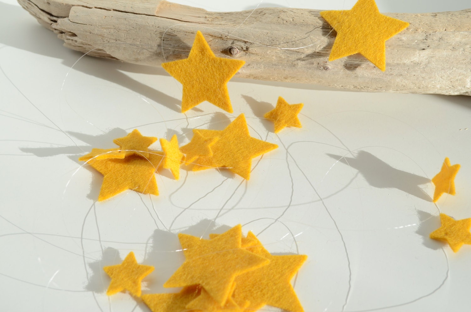 Wool felt star garland in Mustard