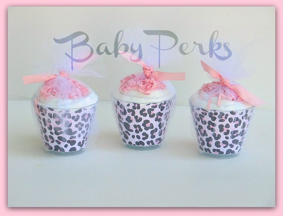Diaper Cupcakes , safari Baby Shower, Mini Diaper cakes , Baby Shower Decorations, safari Diaper Cake