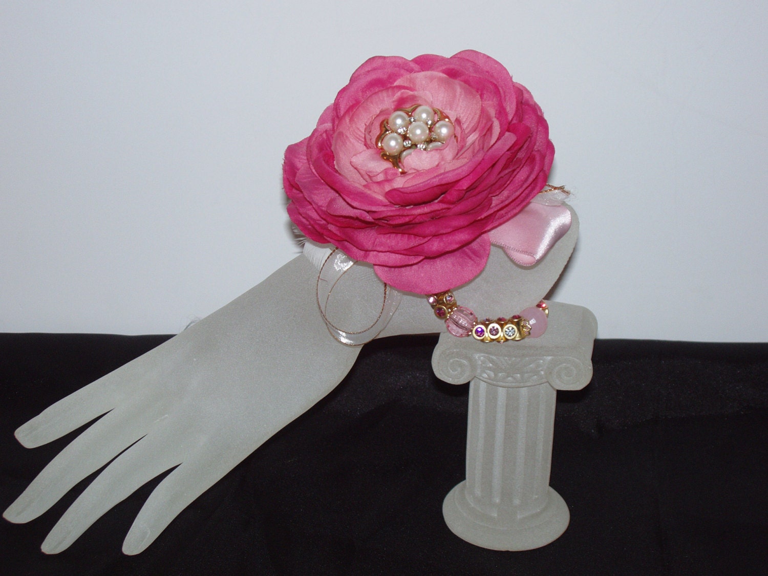 ViINTAGE Pink Beaded Bracelet Wrist CORSAGE,Vintage Brooch, Peony Silk Flower, OOAK