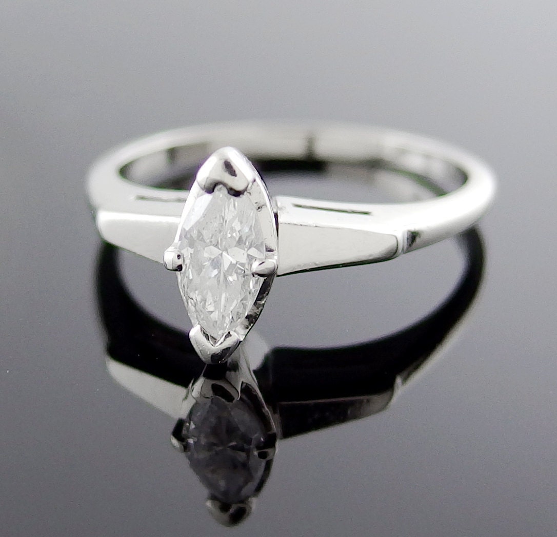 Vintage Art Deco Diamond Engagement Solitaire Ring 14kt White Gold Marquise Diamond