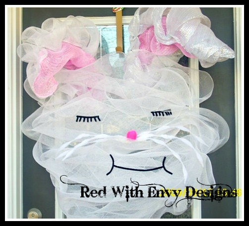 Rabbit Wreath, Deco Mesh Wreath, Deco Mesh, Wreath, Holiday, Holiday Wreath, Rabbit, Decoration, Easter, Easter Wreath