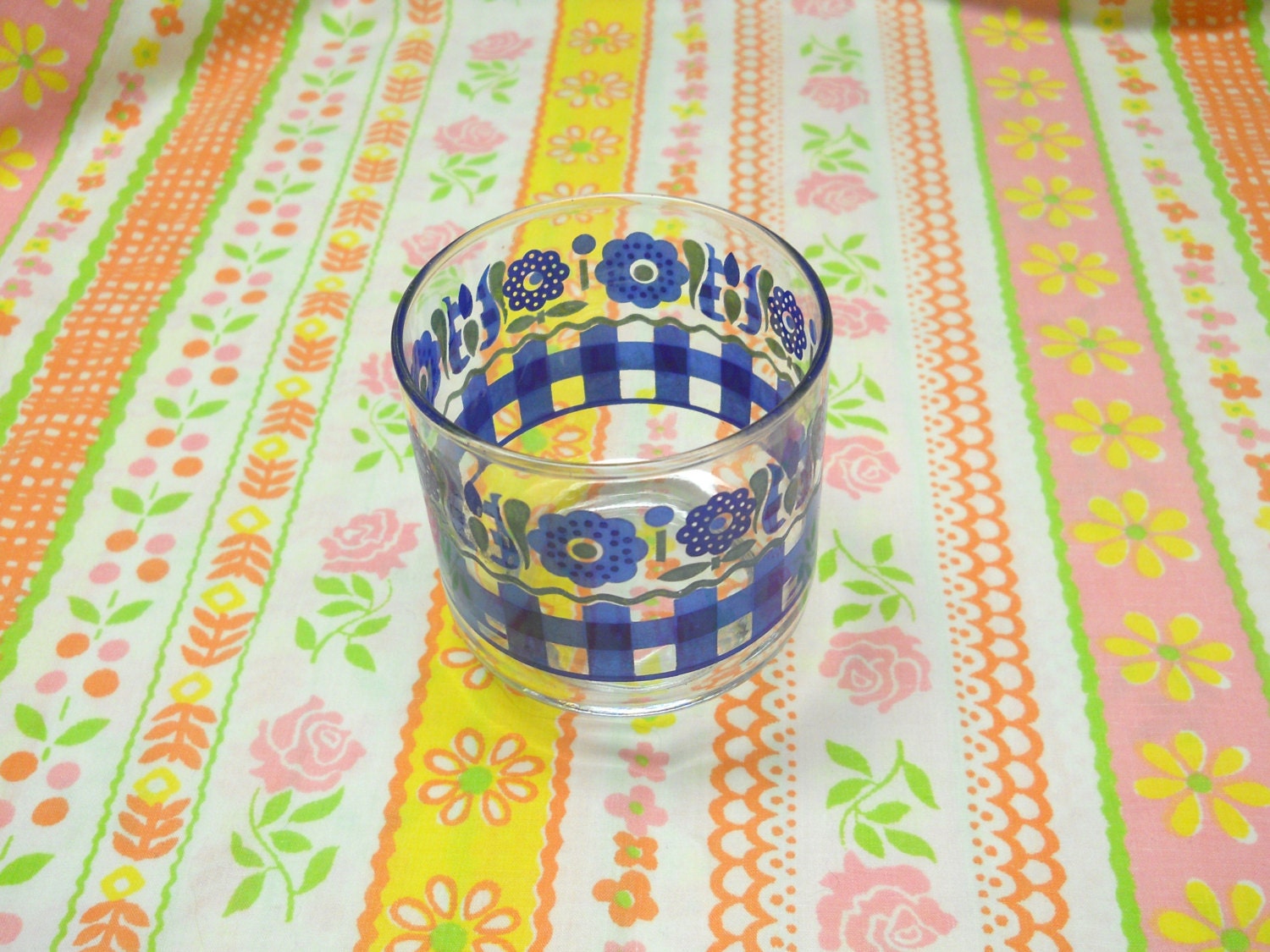 60s Flowered Glass // vintage