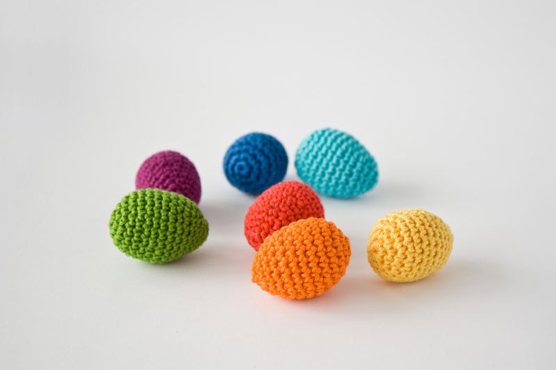 SALE Crochet Egg with a sound element (1 pc) - Rainbow Easter Eggs, Choose Your Color - Waldorf, Montessori, Baby Rattle, Toddler Toy
