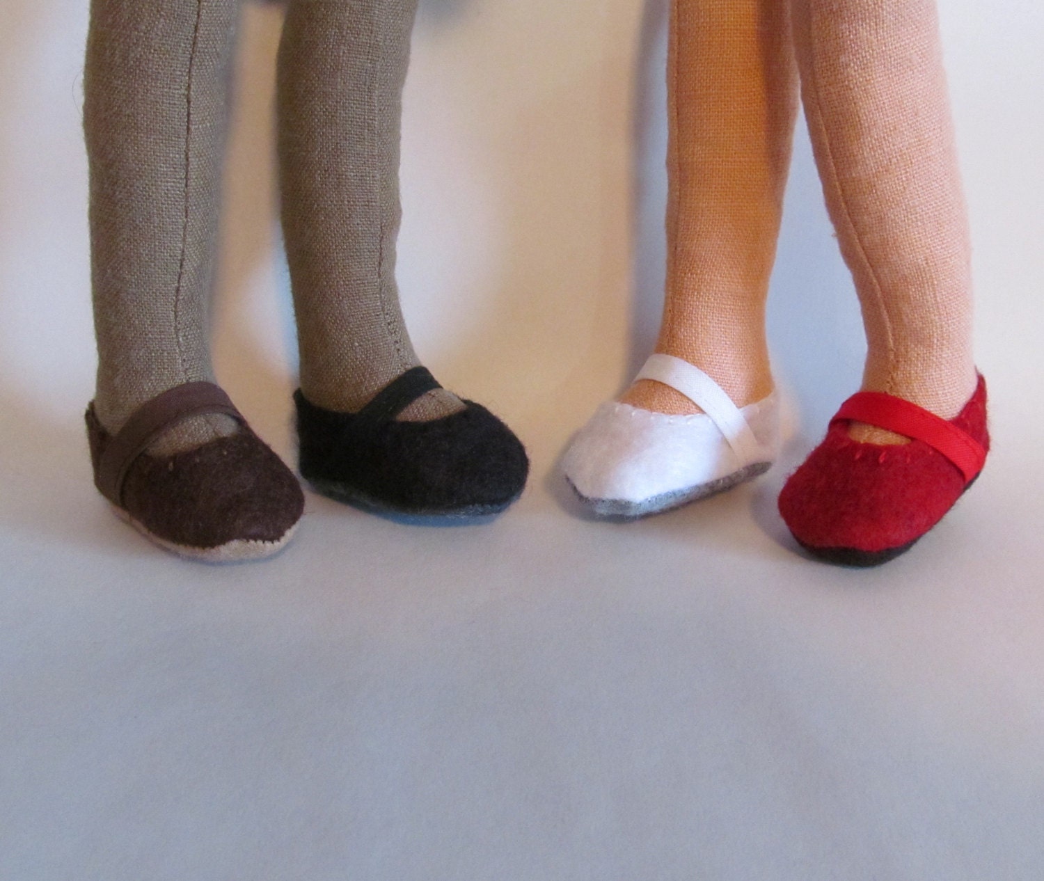 Felt Mary Janes for 11" doll