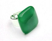 Emerald square party ring, contemporary jewelry