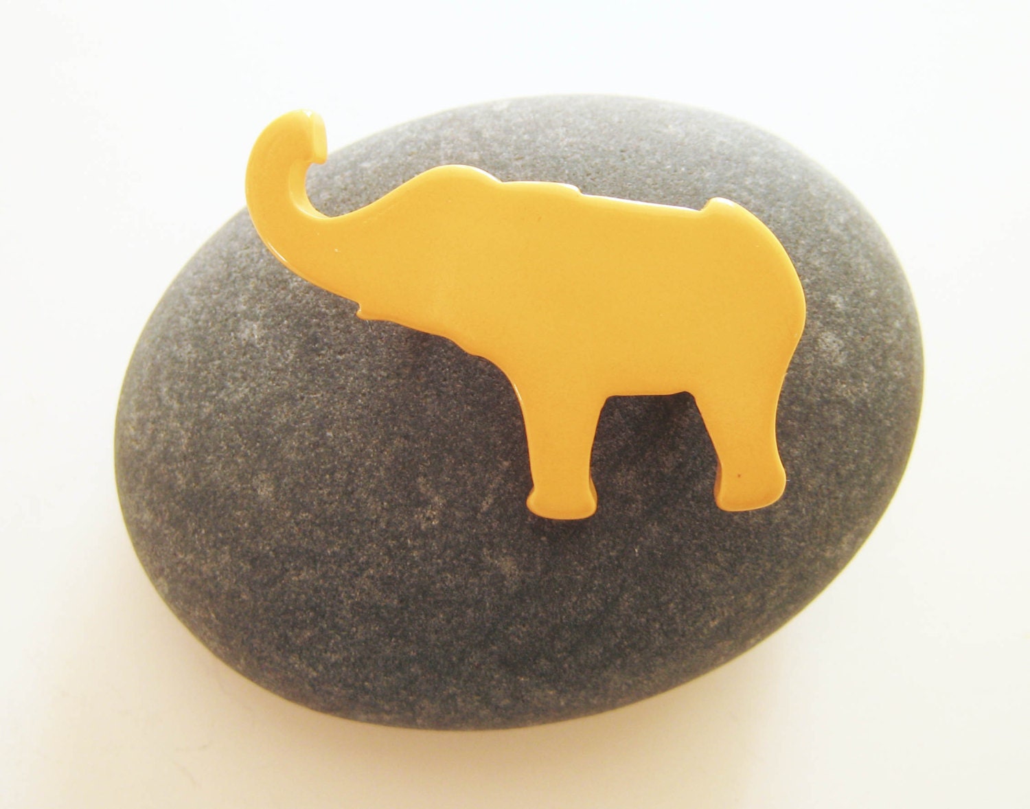 Vintage Bakelite Trumpeting Elephant Pin