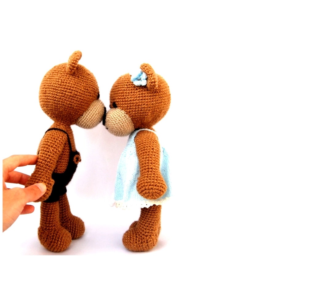 girl bear, crocheted teddy bear, stuffed brown bear, amigurumi teddy bear, brown beige caramel, nursery decor, baby shower gift
