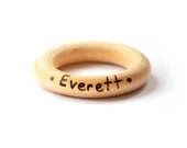New Baby Gift - Personalized Wooden Teething ring - Natural Baby Shower Gift - Wooden Baby Toy - Waldorf Baby