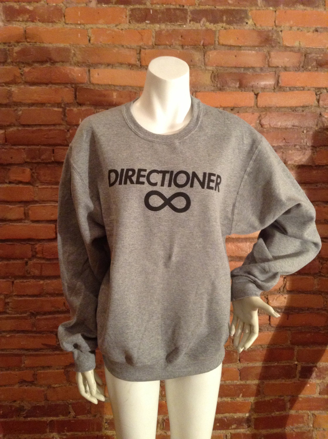 One Direction "Directioner" Sweatshirt - 1D Sweater Harry Styles, Niall Horan, Zayn Malik, Liam Payne, Louis Tomlinson- Item: 011