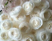 Set of 3 - White Wedding Hand-Made Paper Flowers/Bridal Shower Decor/Table Decoration/Shower Party Decor