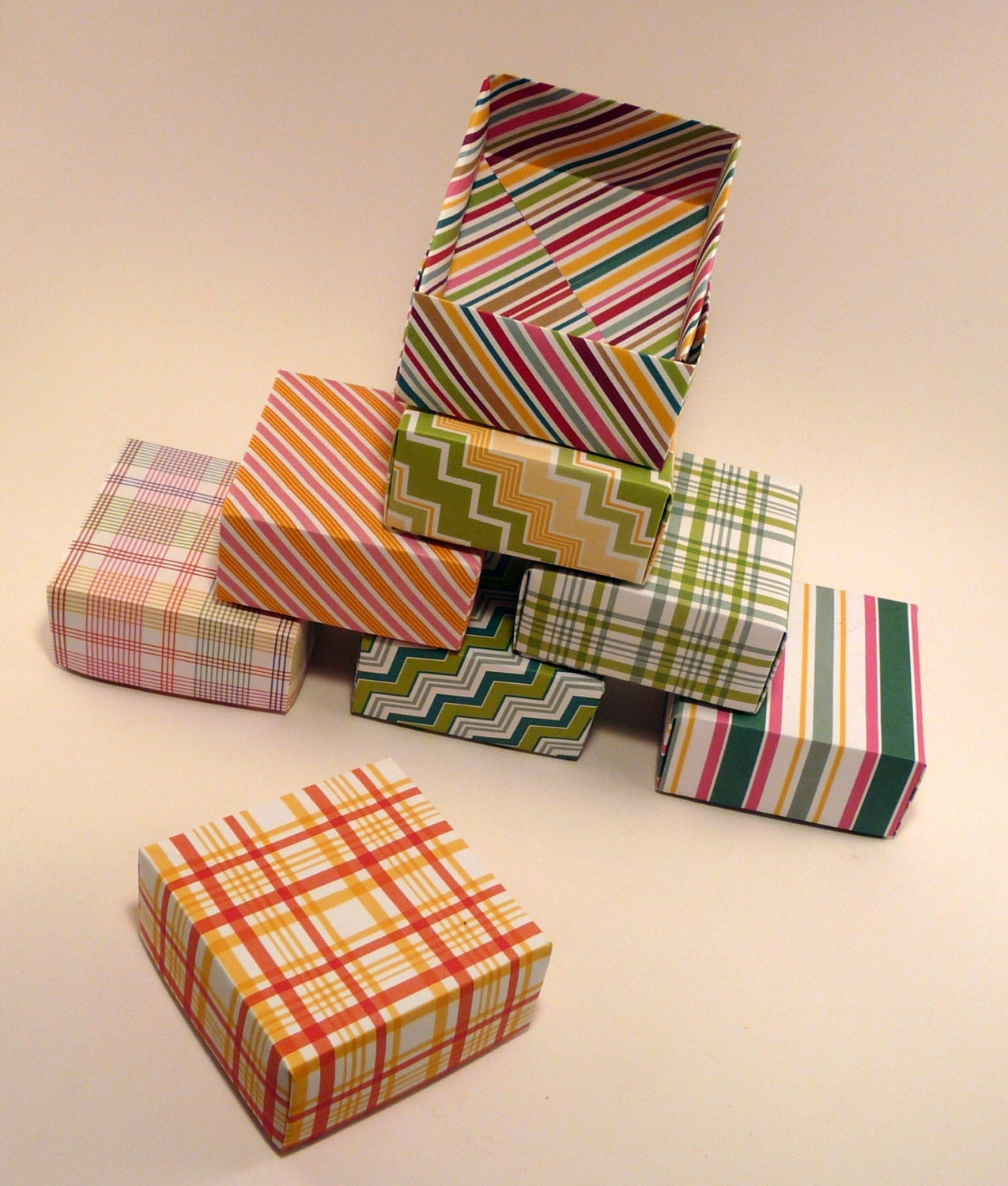 Set of 100 - Party Favor Box, Wedding Favor Box, Striped Box, Multicolored Box, Gift Box, Origami  Box, Bright Colorful Box