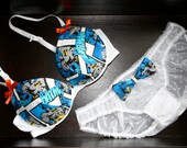 HOLY BOWS, BATMAN Push-Up Set: White Push-Up Bra with Batman Comics Fabric and Matching Bow Panties