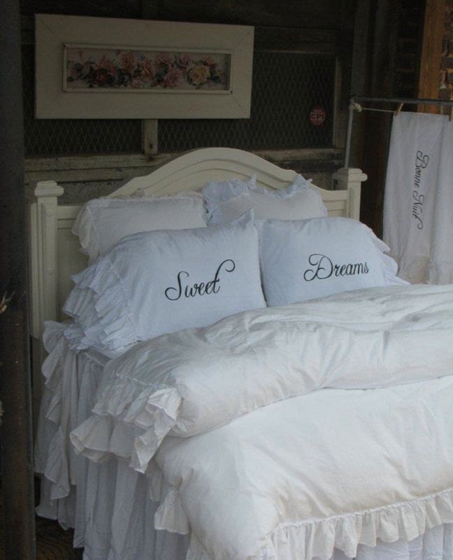 Sweet Dreams Ruffle Pillowcase Set Black