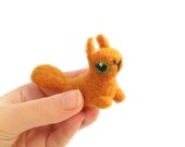 Needle Felted Squirrel, Miniature Folk Woodland Fibre Animal ('Pea')