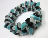Black Onyx, Quartz and Turquoise memory bracelet