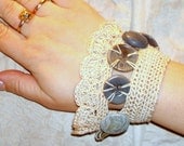 Crochet button bracelet beige Lace Wrist Cuff  Fall Fashion sommer jewelry One of a kind