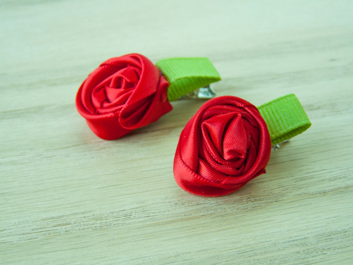 Rose Hair, Hair Flower, girl hair accessories, Red Rose Bud Alligator Clips