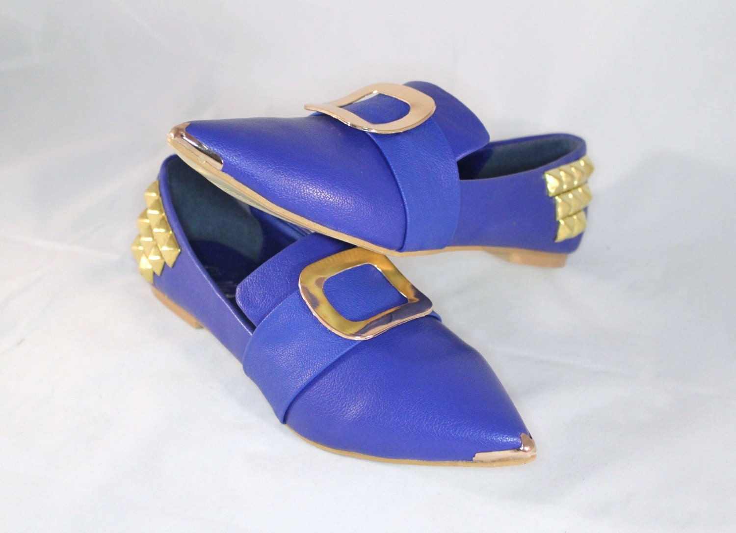 Blue Buckle Pointy Toe Flats