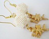 Free shipping -  Cream Colored Crocheted Bead Earrings -  Wedding Jewelry