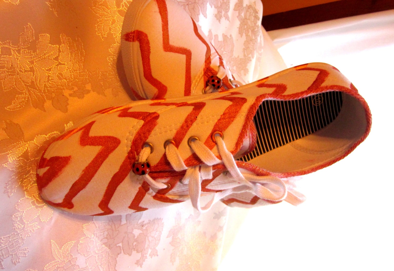 White Sneakers with pink gold zig zag ladies size 10 on sale